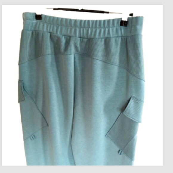 Thrive Societe Woman’s Ultralux Cargo Pocket Jogger Teal color Size M NWOT - Picture 4 of 8